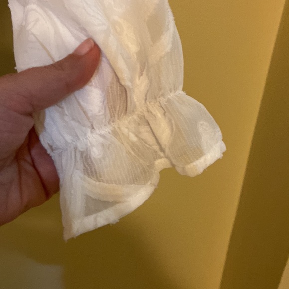 Belle by Kim Gravel, medium lined lace blouse - Picture 2 of 9